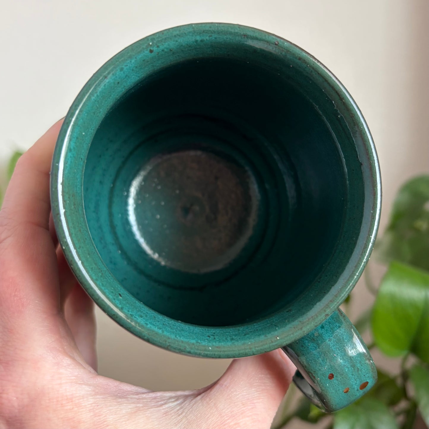 Raven Cauldron Mug • Emerald Glaze • 15 fl oz