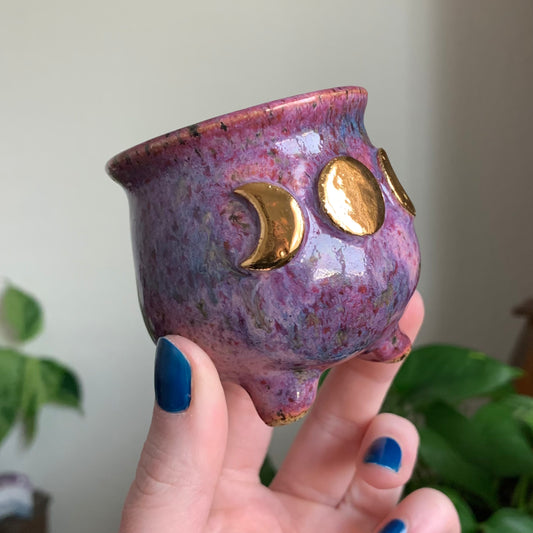 Goddess Mini Ritual Cauldron ⢠Purple Test Glaze