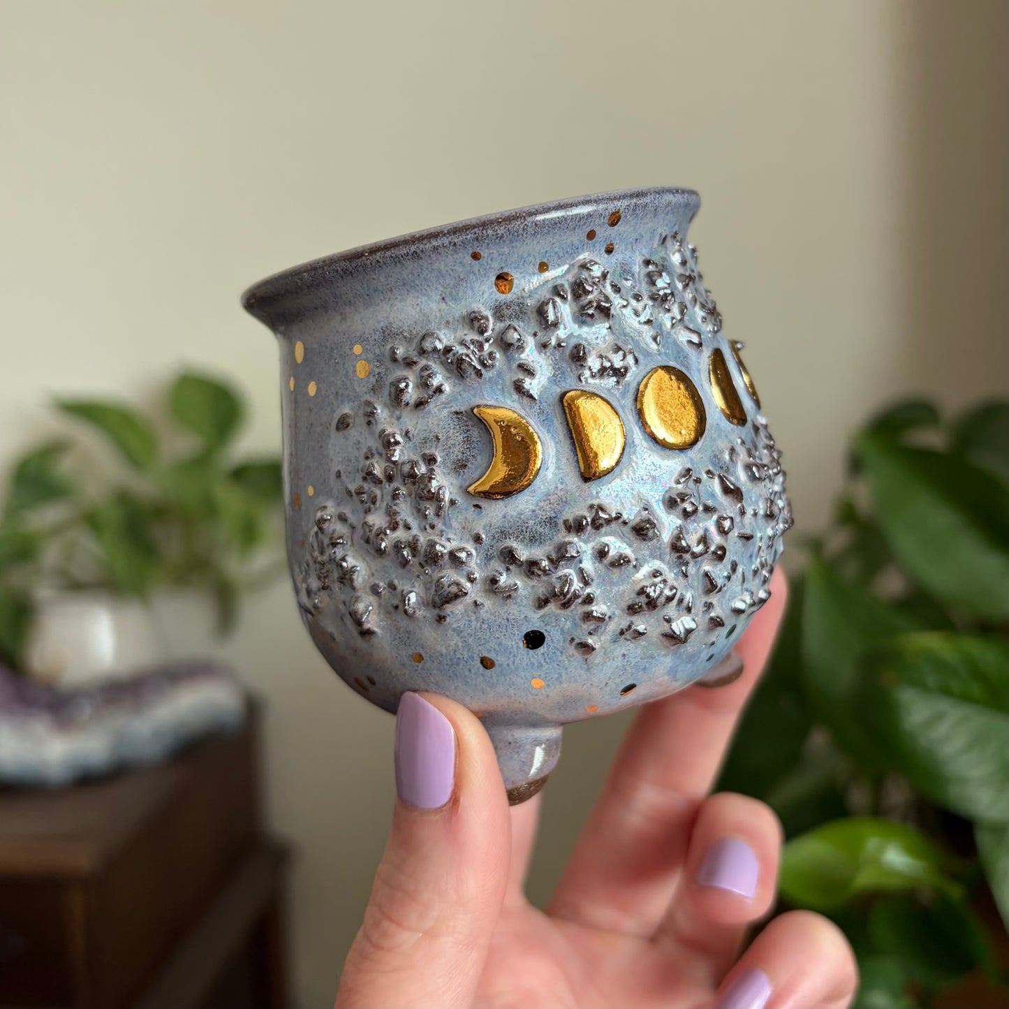 Crystal Moon Phase Mini Ritual Cauldron • Lavender Haze Glaze