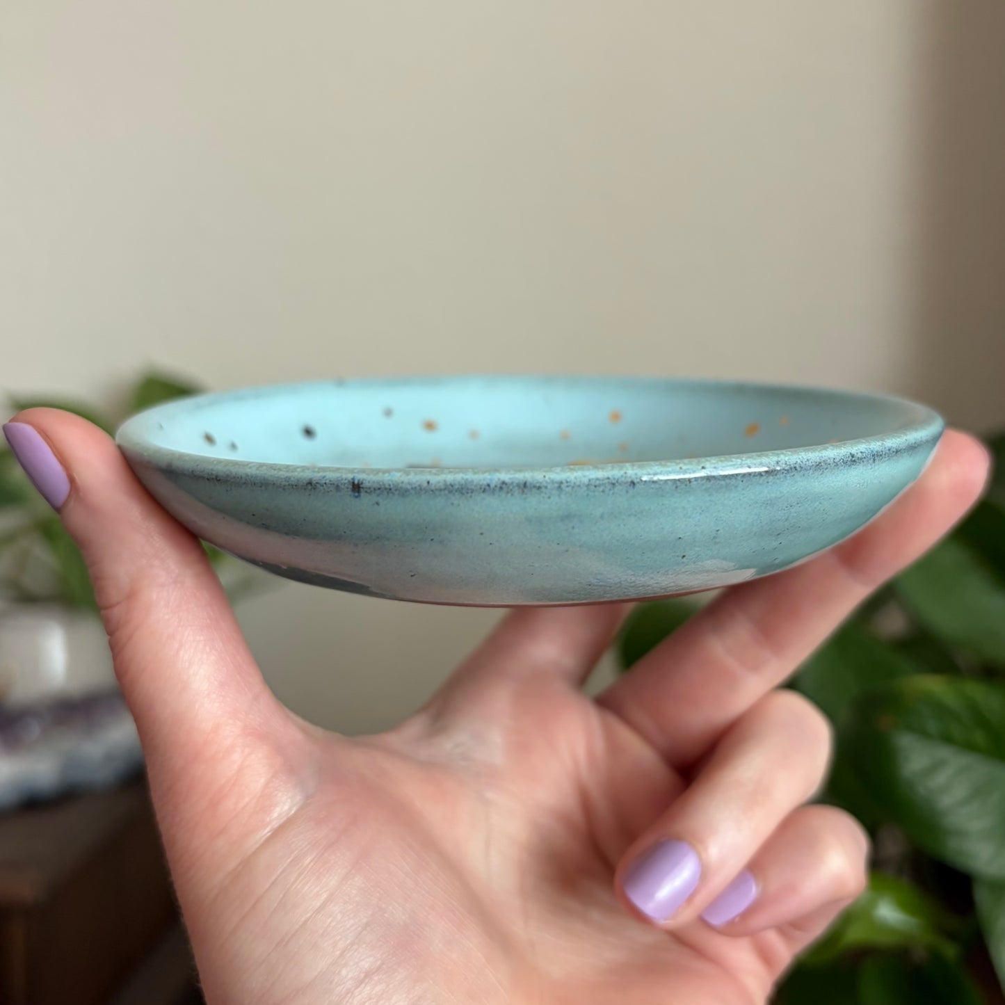 Hummingbird + Flowers Incense Holder • Sky Glaze