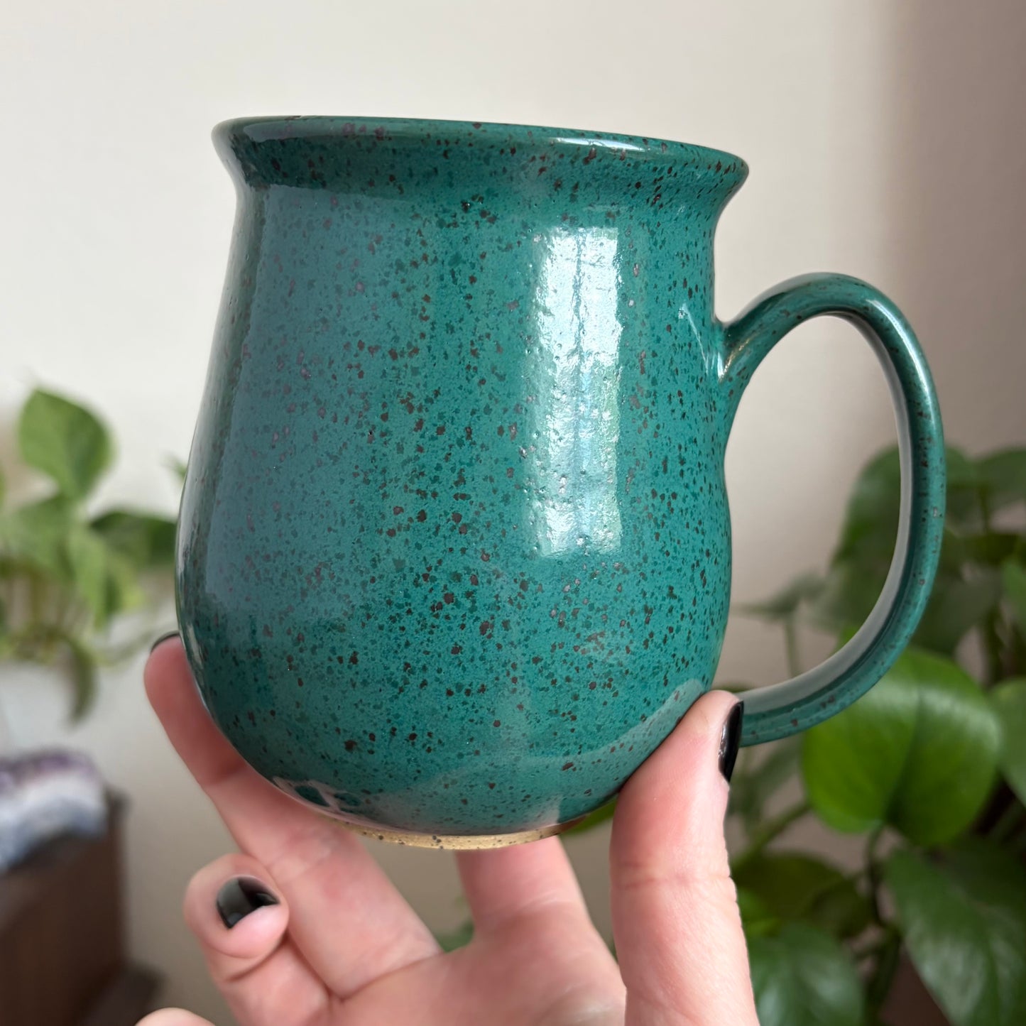 Sleepy Fox Mug • Emerald Glaze • 16 fl oz