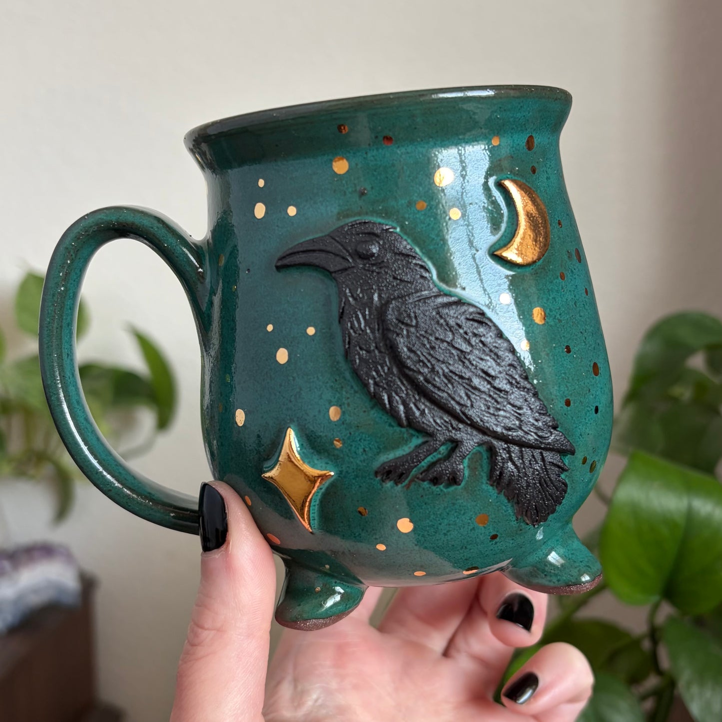 Raven Cauldron Mug • Emerald Glaze • 15 fl oz