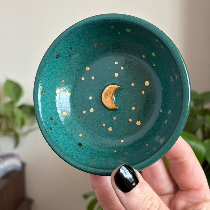 Crescent Moon Ring Bowl • Emerald Glaze