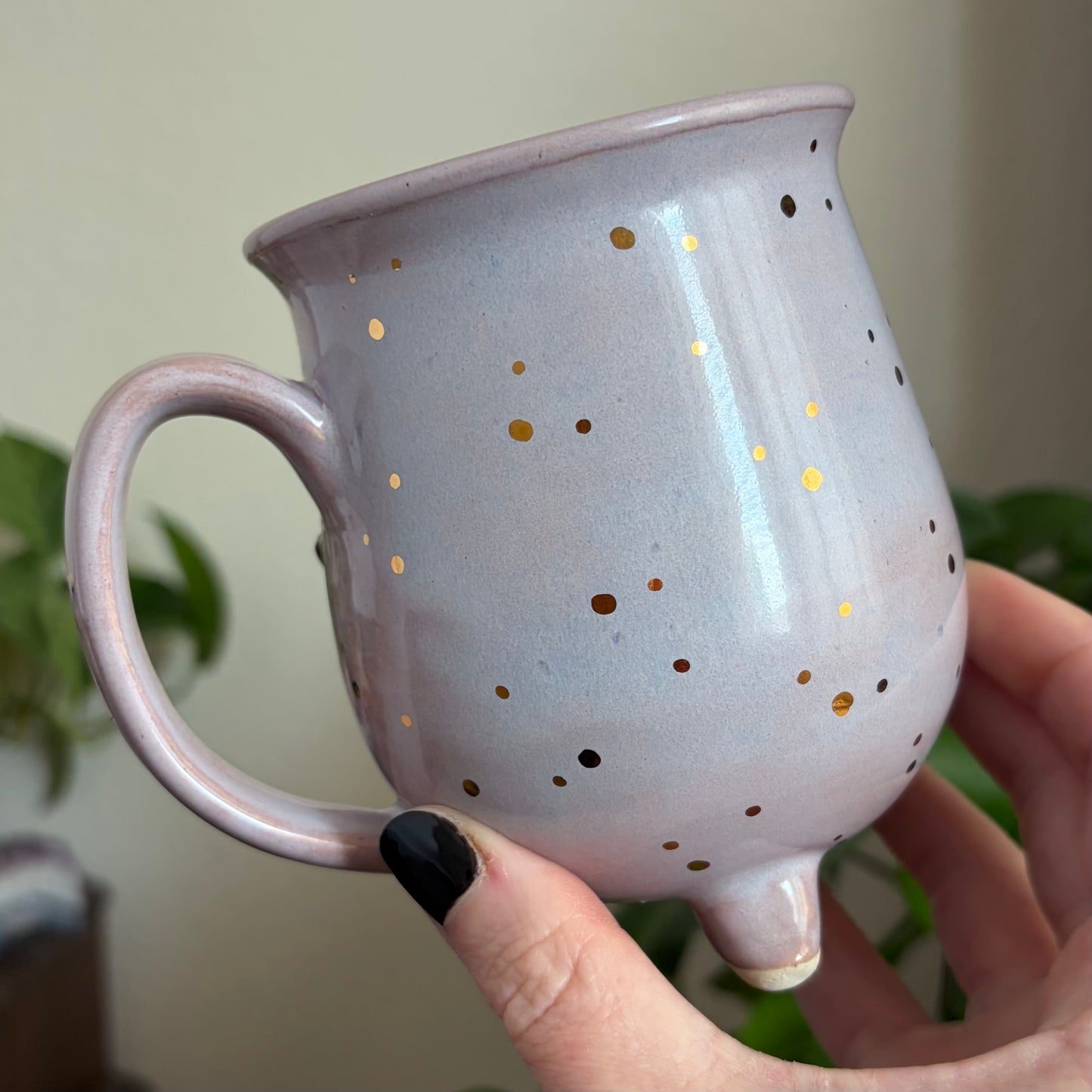Bee + Peonies Cauldron Mug • Lavender Haze Glaze • 15 fl oz