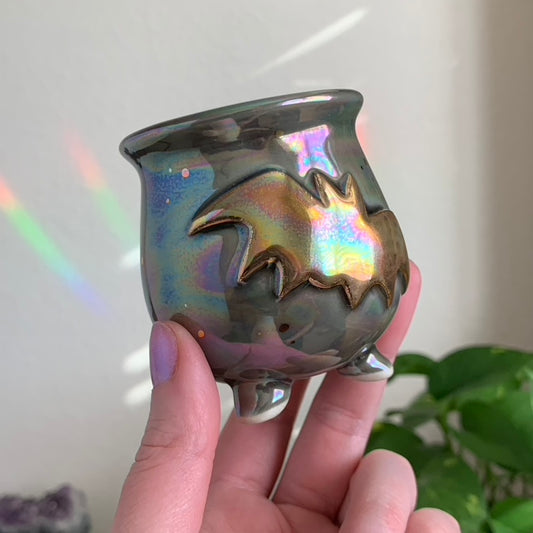 Bat Mini Ritual Cauldron • Aura Smoke Glaze