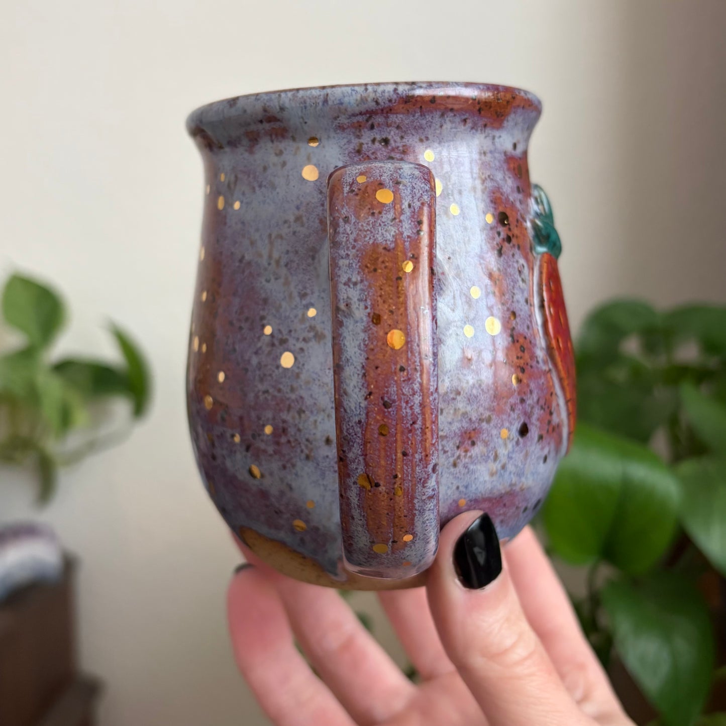 The Strawberry Mug • Drippy Déjà Vu Glaze • 14 fl oz
