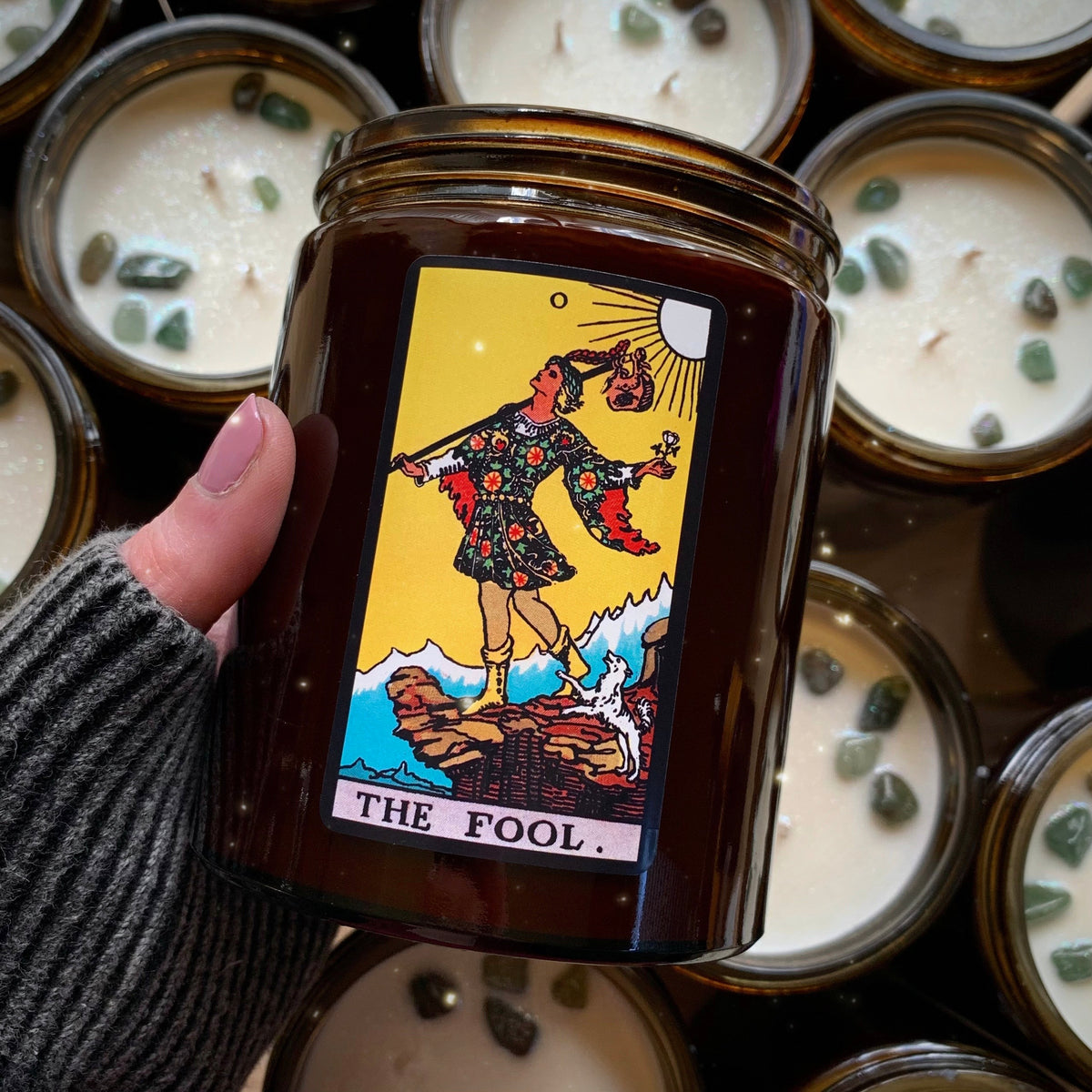 THE FOOL CANDLE • grapefruit & mint + green aventurine