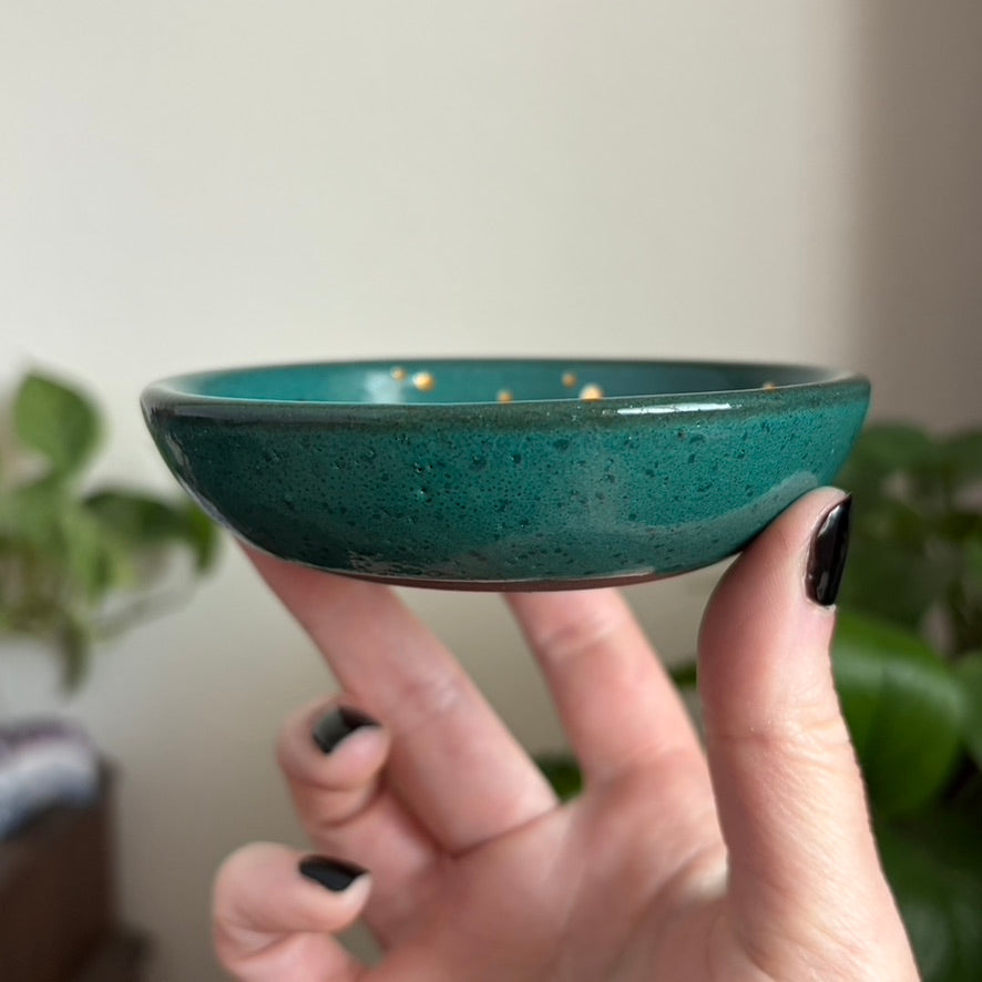 Crescent Moon Ring Bowl • Emerald Glaze