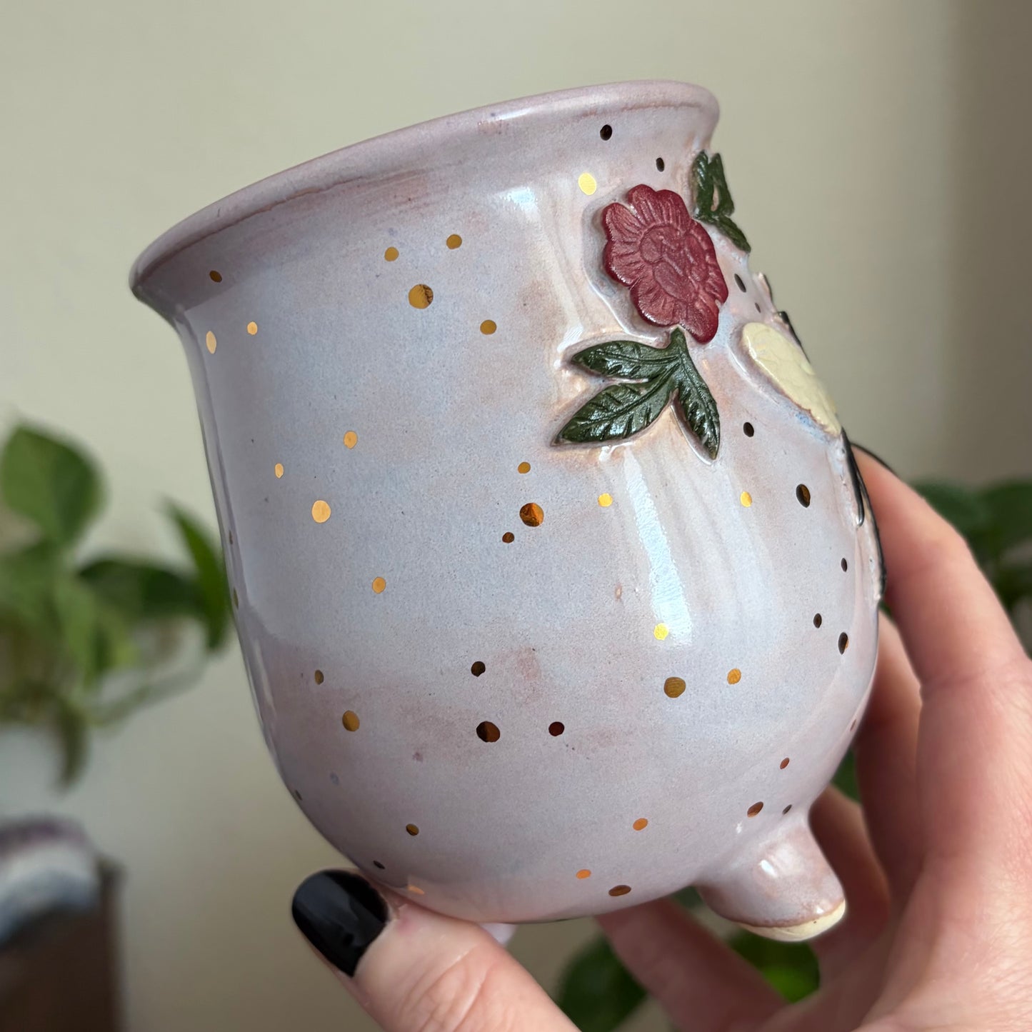 Bee + Peonies Cauldron Mug • Lavender Haze Glaze • 15 fl oz